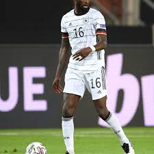 As rudiger stuck his boot out to try and win the ball off ronaldo, the portuguese superstar coolly chipped it over the head of the chelsea defender. Ac Milan Pushing To Sign Antonio Rudiger On Loan Report We Ain T Got No History
