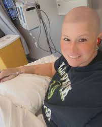 Fundraiser for Anna Eck by Jayda Van Niewaal : Support Anna Eck's Battle  with Breast Cancer