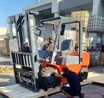 High Efficiency Counterbalanced Forklift China Landward Forklift Supplier  New Design Diesel Forklift 2.5 Ton 3.5 Ton EPA Euro 5 Mini Wheeled Forklift  Wholesale