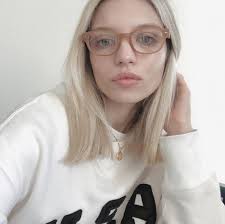 Финал шоу 12 выпуск холостяк в 2021 году прошел 21 мая. Anna Bogdan Sasha Samsonova I Alina Bajkova Tri Ukrainki Kotorye Pokorili Mir I Gollivudskih Parnej