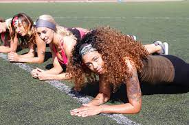 How to keep sweat out of eyes? 5 Ways To Keep Sweat Out Of Your Face During Workouts Gymwrap By Nicole Ari Parker