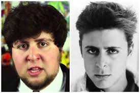 Gunther's music sounds so similar to Mercedes Mone's CEO! CEO! And his tron  graphics look very similar to the Ring Of Honor graphics too lol