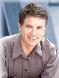 Narrator Reviews and Audiobooks: Winston Churchill Reporting, Author: Simon  Read Narrator: Simon Vance