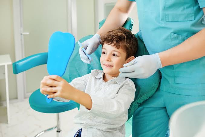 5 Tips to Make Your Child Feel Calm and Happy at the Dentist!