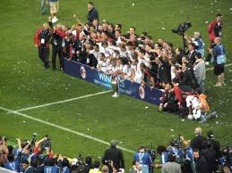 Ahead of their meeting in the last 16, see what happened when barcelona met arsenal in the 2006 final in paris. 2006 07 A C Milan Season Wikipedia