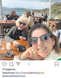 2011 yılında kaybettiğimiz defne joy foster'ın ölümüyle ilgili son günlerde çıkan haberler eşi i̇lker yasin solmaz'ı rahatsız etti. Defne Joy Foster In Annesi Hatice Foster Damadi Ilker Yasin Solmaz In Esi Beyza Solmaz Ile Bir Araya Geldi Takvim