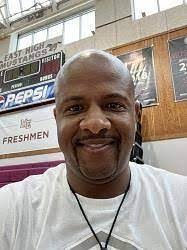 Shelvie Rose's Instagram, Twitter & Facebook