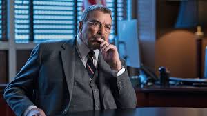 Blue Bloods Finale Has 'High Stakes' for Tom Selleck's Frank Reagan | Us  Weekly