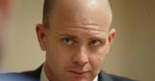 FBI Agent in Petraeus Scandal Says Shirtless Photo Was Just an Inside Joke