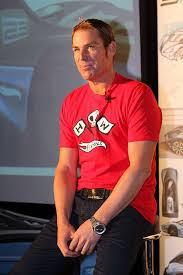 Shane is 51 years old. Shane Warne S New Haircut Updated August 2021