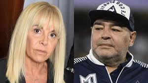 Claudia Villafane Y Sus Hijas Llegaron Corriendo A La Casa De Country Donde Murio Diego Maradona Da La Nota