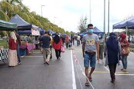 Just buying some stuff for the next day cooking and finding some friends who's still selling their produce here.at the pasar. S Gor Kl Putrajaya Cmco Pasar Malam Dine Ins Non Contact Sports Allowed Other Sops Released News Rojak Daily