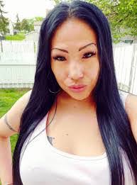 Rena Potts's Instagram, Twitter & Facebook