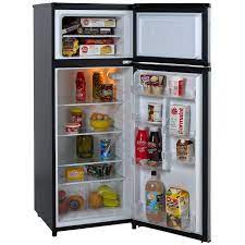 7 4 Cubic Feet Refrigerator With Top Freezer In Black W Platinum Finish Apartment Size Refrigerator Apartment Refrigerator Best Refrigerator