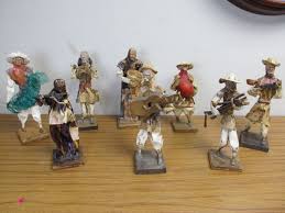 Maybe you would like to learn more about one of these? Lot Of 8 Vintage Handmade Mexican Folk Art Paper Mache Figures Little Canada Estate Auction Antiques Collectibles Mid Century Furniture More K Bid