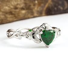 How To Say Claddagh - Youtube