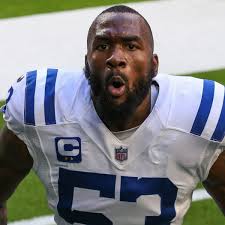 If you're not so confident with handling the ball, take it down with yourself on the field. Fantasy Football Start Em Sit Em Week 17 Defenses Sleepers Fades Matchups Dfs Bargains Sports Illustrated