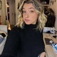 40+ perfiles de «Juliana»