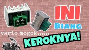 Honda vario 125 esp dan honda vario 150 esp mempunyai desain body yang sama dan dengan ukuran yang sama yaitu panjang 1.921 mm, lebar 683 mm dan tinggi 1.096 mm, dan berat 109 pak saya mo nanya masalah lampu led utama vario 125 saya mati total. Cara Membuka Jok Vario 150 Cc Youtube