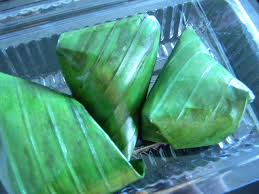 A new netflix series has been launched here in holland (but i think it is available worldwide) about streetfood. Summer Trip 2013 Eating Kue Basah Jajan Pasar Traditional Indonesian Cake Ittacook