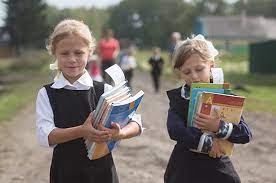 Помогут, услышат, решат — и школа откроет нам двери 1 сентября 2020 года. Kak Sobrat Rebyonka V Shkolu Parlamentskaya Gazeta