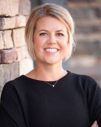 Meagan Morrow's Instagram, Twitter & Facebook