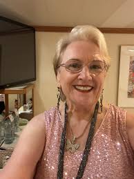 WHO WAS JOHN SMITH? Deb Minter The myth of the discovery of the Money Pit  is caught up in the lives of three names; Daniel McInnis, John Smith and  Anthony Vaughan Jr.