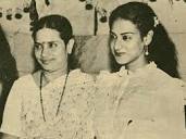 Old Pictures Of Sridevi With Her Father, Mother, Sister ...