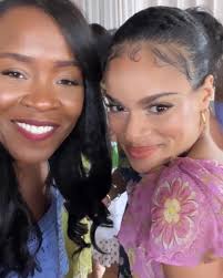 Jeannette Bayardelle (@jbayardelle) • Instagram photos and videos