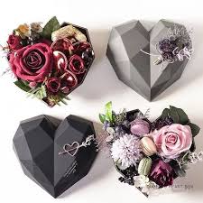 27x30x13 5 Sm Bolshaya Korobka Dlya Cvetov V Forme Serdca Kozhanaya Podarochnaya Korobka Na Den Svyatogo Valenti Heart Shape Gifts Chocolate Hearts Flower Packaging