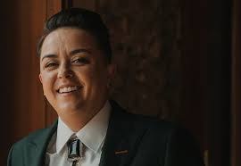 Sara Roby's Instagram, Twitter & Facebook