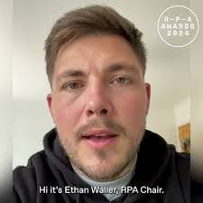 Ethan Waller's Instagram, Twitter & Facebook