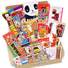 Amazon.com: Trial Japanese Dagashi 20pcs Box 20pcs Umaibo Snack Gummy  potato Chip Kitty chocolate w/ AKIBA KING Sticker : Grocery & Gourmet Food