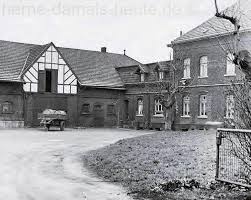 Termine und weitere wichtige informationen der zvg herne wanne erhalten sie hier. Der Hof Rohlinghaus An Der Hofstrasse Wird Auch Heute Noch Bewirtschaftet Wilhelm Rohlinghaus Ist Der Letzte Bauer In Wanne Eickel Repro Stadtarchiv Herne Herne Von Damals Bis Heute