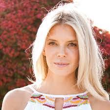 Karin Teague's Instagram, Twitter & Facebook