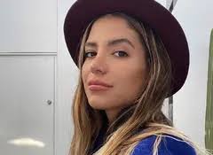 Sarah Kohan demanda a Chicharito por abandono y poner en peligro a sus hijos