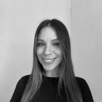 10+ perfiles de «Daniela Abascal»