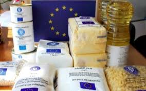 Acțiunea de distribuire a pachetelor cu alimente oferite de uniunea europeană prin programul operațional ajutorarea persoanelor defavorizate se află în plină la nivelul județului, aproape 32.000 de persoane primesc cca 27 de kilograme de produse alimentare și de igienă de strictă necesitate. Surse Fondurile Ue De 441 Milioane De Euro Pentru Alimente Destinate Romanilor SÄƒraci Sunt Periclitate Scrisoare De Avertisment De La Bruxelles Pentru Guvern