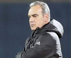 Martín bernardo lasarte arróspide (born 20 march 1961) is a uruguayan former footballer who played as a defender, currently the manager of the chile national team. Our Defeat Was Undeserved Al Ahly S Martin Lasarte 2018 19 Caf Champions League