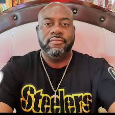 What is the lore of steel vengeance All I know is blackjack digger and  chess are enemies with maverick