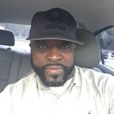 Louis Sawyer's Instagram, Twitter & Facebook