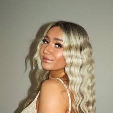 Megan McGregor and Seth Norman's Wedding Website