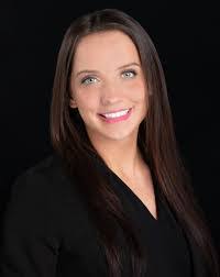 Ashley Vanwinkle's Instagram, Twitter & Facebook