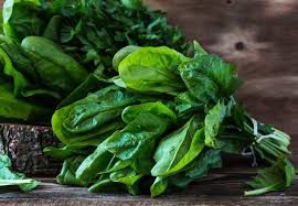 Les 15 Legumes Les Moins Caloriques Epinard Legumes Liste De Legumes