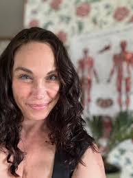 Amanda Potvin's Instagram, Twitter & Facebook