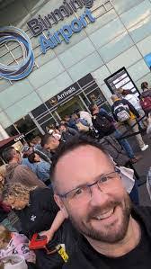 Shellie Harris's Instagram, Twitter & Facebook