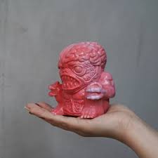 Unbox Industries x Retroband Presents SPLATTERHOUSE MASTER DEAD & JENNY GID  MARBLE Edition - The Toy Chronicle