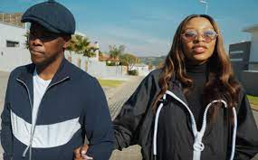 DJ Zinhle speaks on how she met her boyfriend Murdah Bongz
