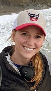 Amanda Schott's Instagram, Twitter & Facebook