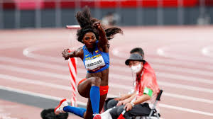 El triple salto o salto triple es una prueba de atletismo que se engloba dentro de la categoría de saltos. Lvgg3 2l8aq0hm
